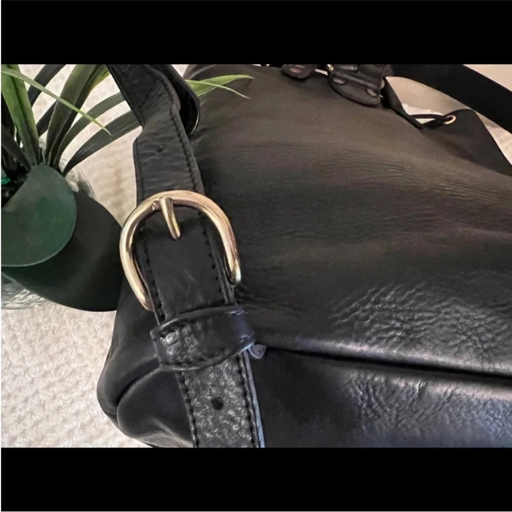 💚 Zona New York leather Black travel bag backpack🩷💚🩷